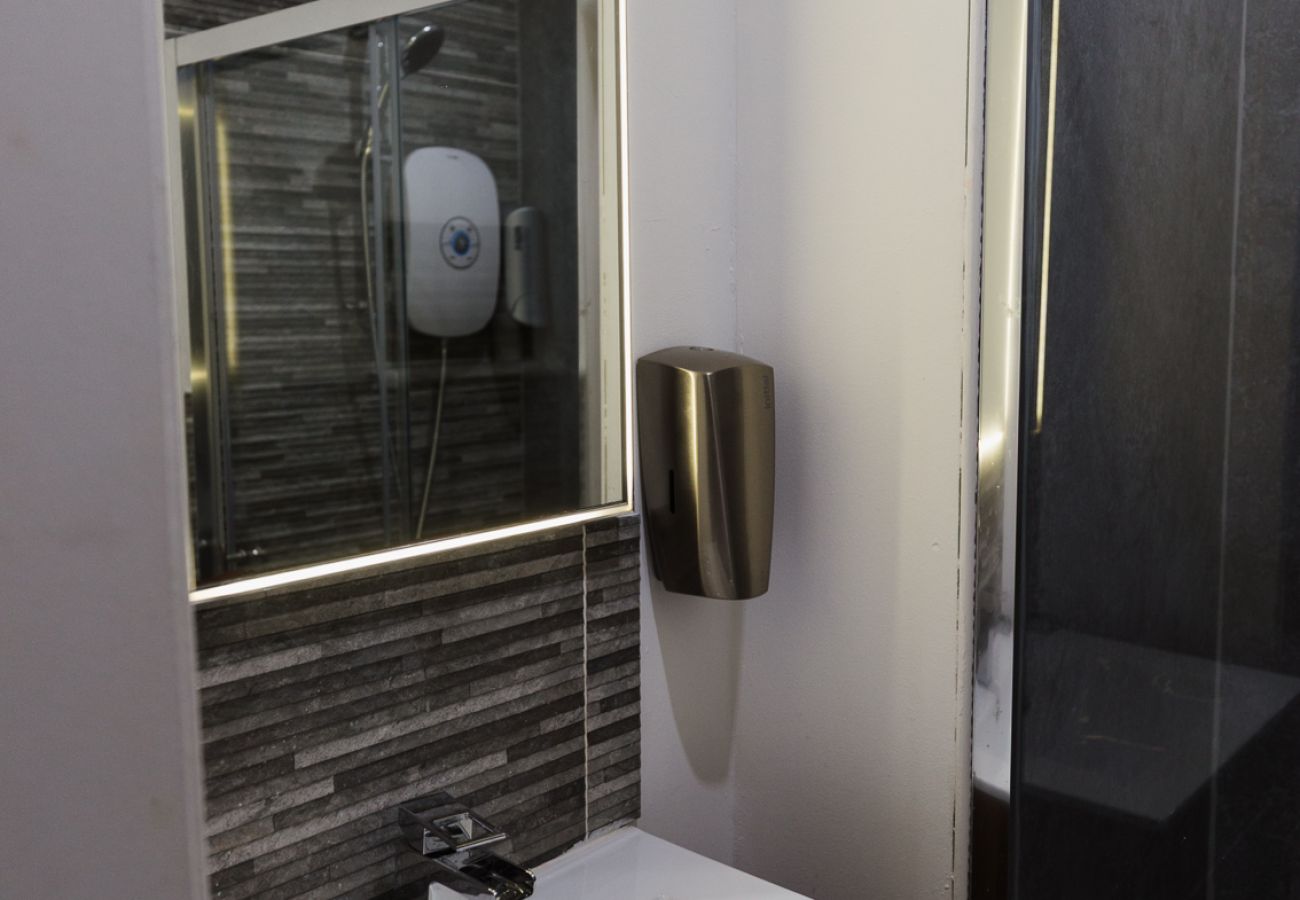 Apartment in Glasgow - 2BR – Hydro/SECC, West End | Citi Living Scotland